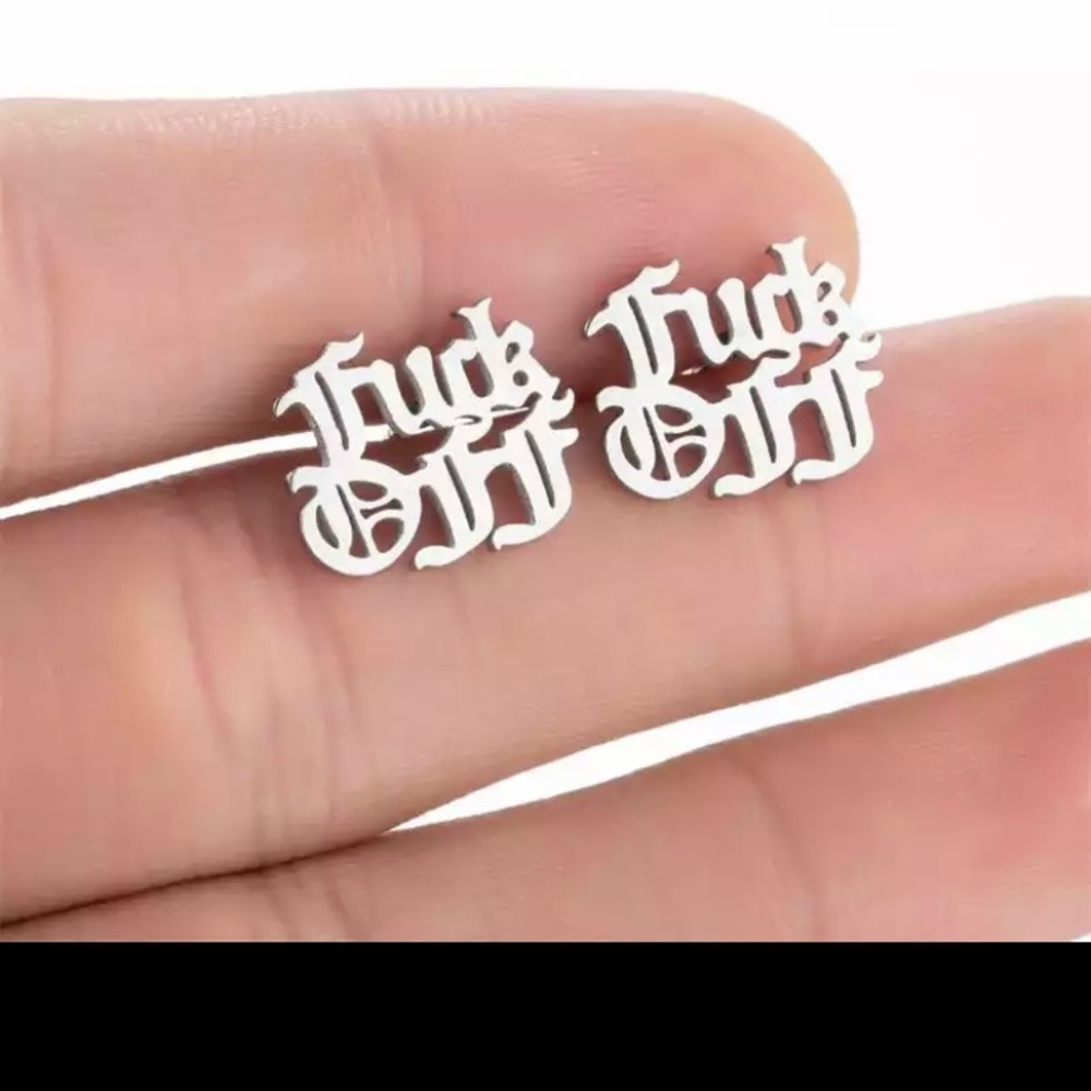 F off stud earrings pierced ears NEW surgical steel men’s Womans jewelry Foff